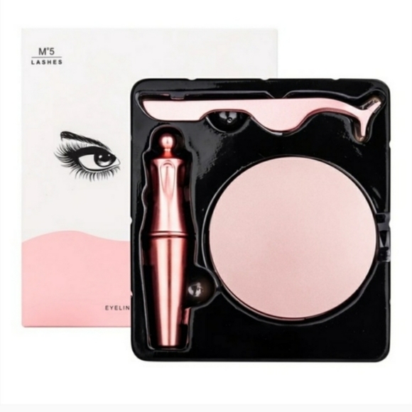 Magnetic False Eyelashes & Eyeliner Set - Picture 3 of 6